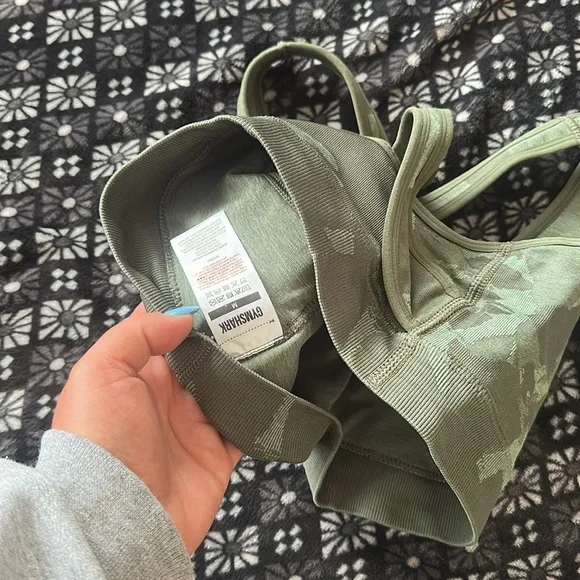 Gymshark Sports Bra - Picture 3 of 3